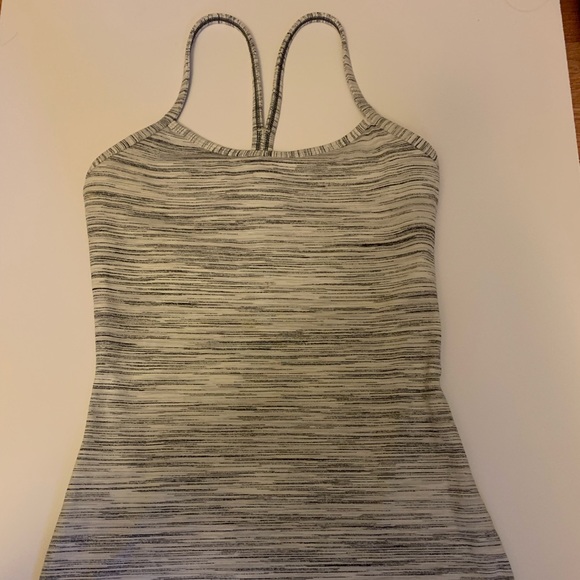Lululemon - Picture 1 of 3
